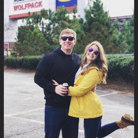 Meet your Posher, Meagan - Picture 1 of 1